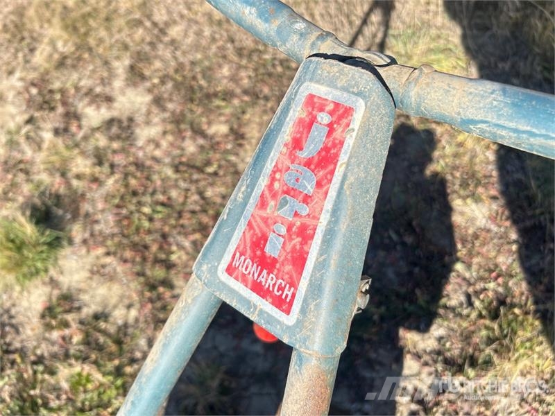 Jari Monarch 44 in 5 HP Sickle Bar Mower جزازات