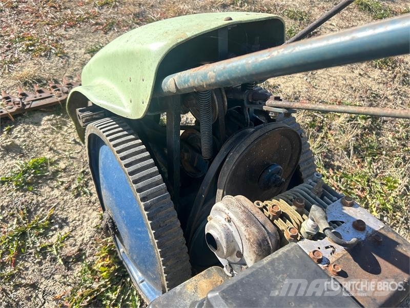Jari Monarch 44 in 5 HP Sickle Bar Mower جزازات