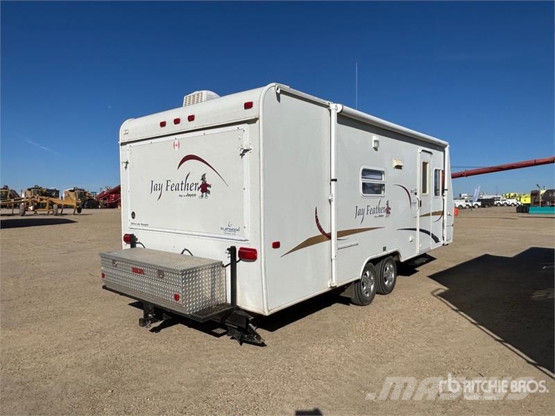 Jayco Jay Feather 25 ft T/A Travel Trailer مقطورات أخرى