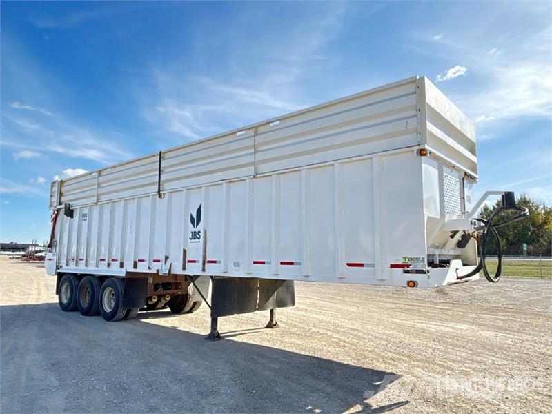 JBS FT3860 38 ft Tri/A End Dump Silage Trailer Kombivagnar