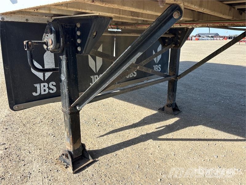 JBS FT3860 38 ft Tri/A End Dump Silage Trailer Kombivagnar