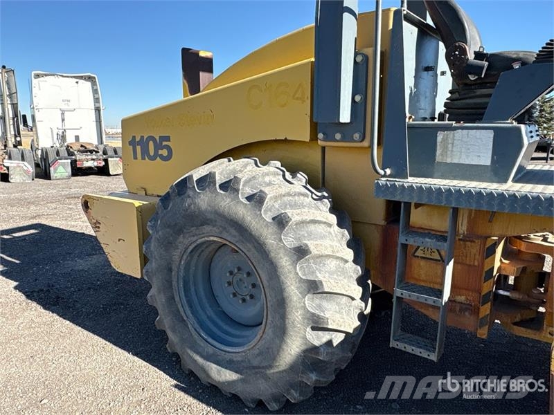 JCB 1105 Padfoot Drum Compactor Walzenzüge
