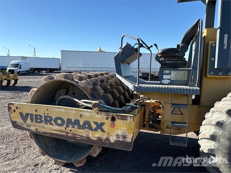 JCB 1105 Padfoot Drum Compactor Walzenzüge