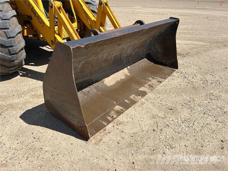 JCB 214S Tractopelle