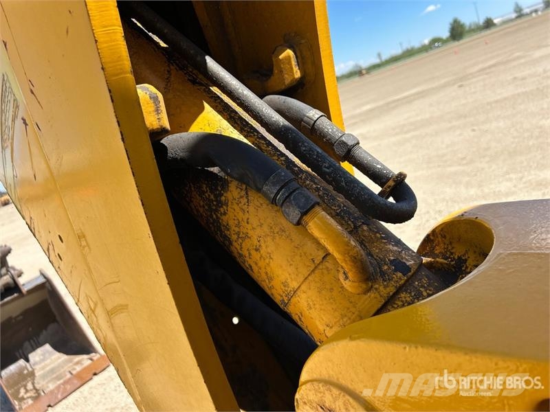 JCB 214S Tractopelle