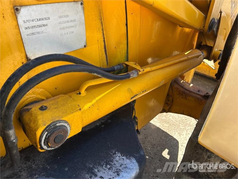JCB 214S Tractopelle