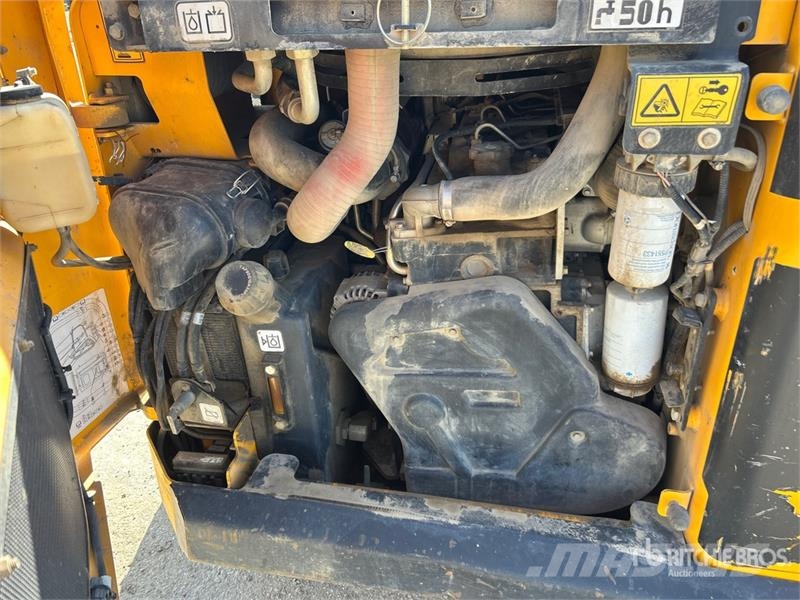 JCB 260T Skid steer mini utovarivači