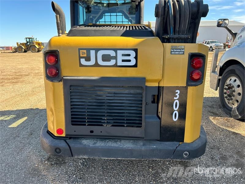 JCB 300 NA Skid Steer Loader Skid steer loaders