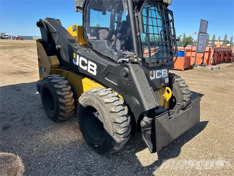 JCB 300 NA Skid Steer Loader Skid steer loaders