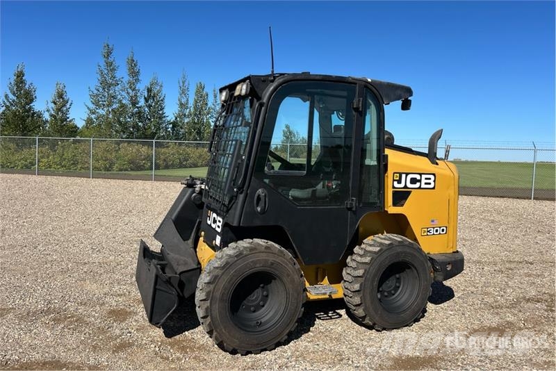 JCB 300 NA Skid Steer Loader Skid steer loaders