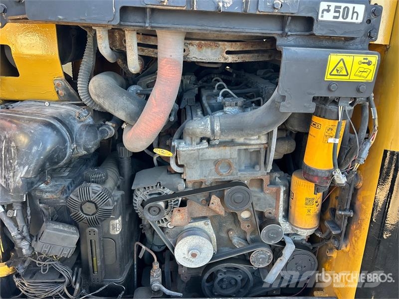 JCB 300 NA Skid Steer Loader Skid steer loaders