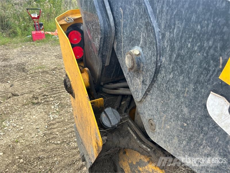 JCB 300T Minicargadoras