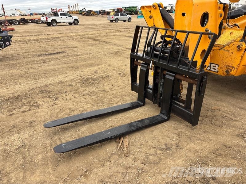 JCB 510-56 Teleskopiskie manipulatori