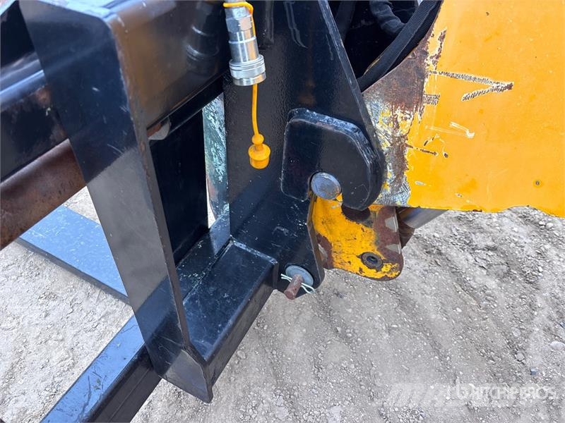 JCB 510-56 Teleskopiskie manipulatori
