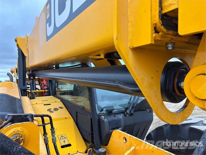 JCB 510-56 Teleskopiskie manipulatori