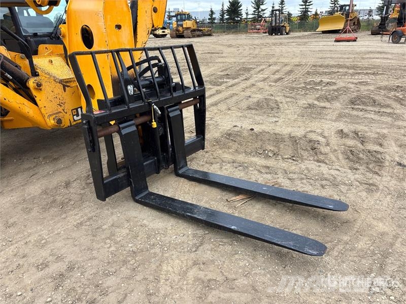 JCB 510-56 Teleskopiskie manipulatori