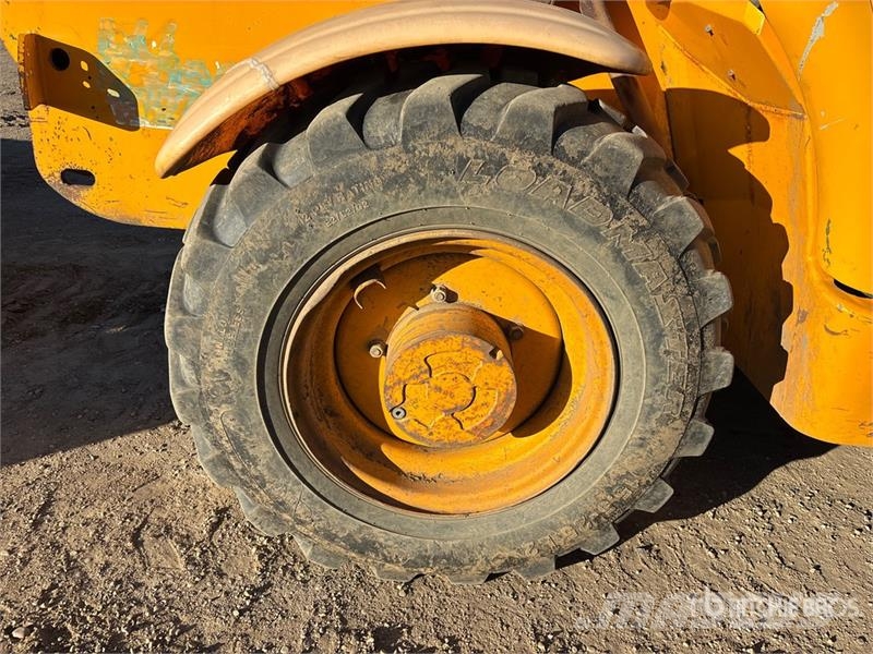 JCB 532 Teleskopiskie manipulatori