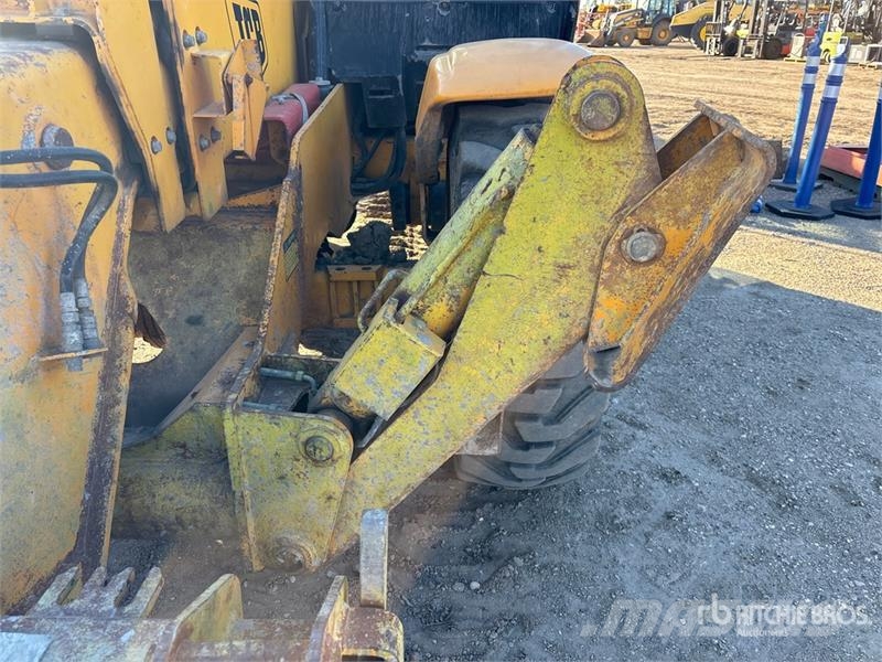 JCB 532 Teleskopiskie manipulatori