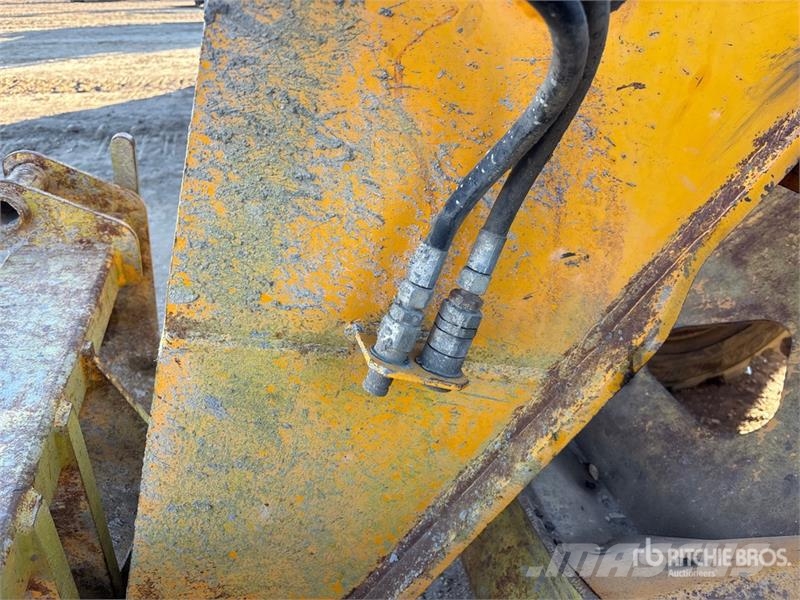 JCB 532 Teleskopiskie manipulatori