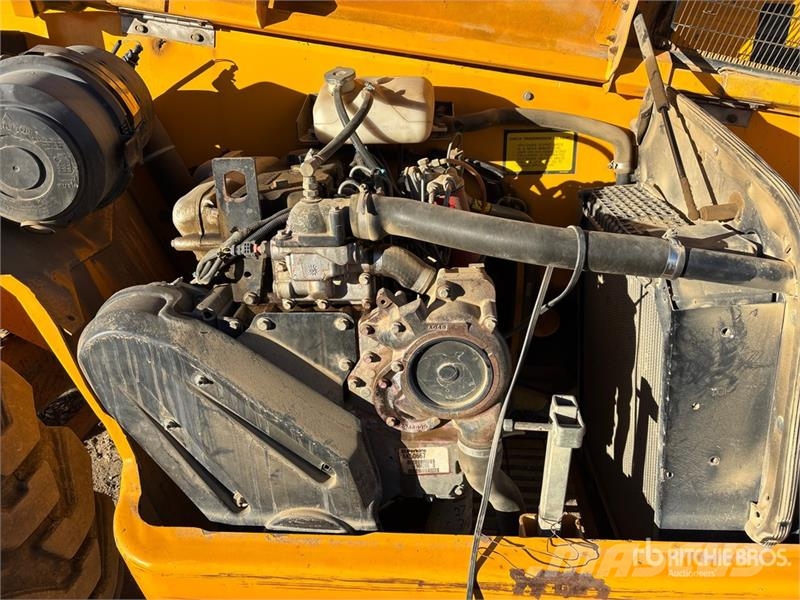 JCB 532 Teleskopiskie manipulatori