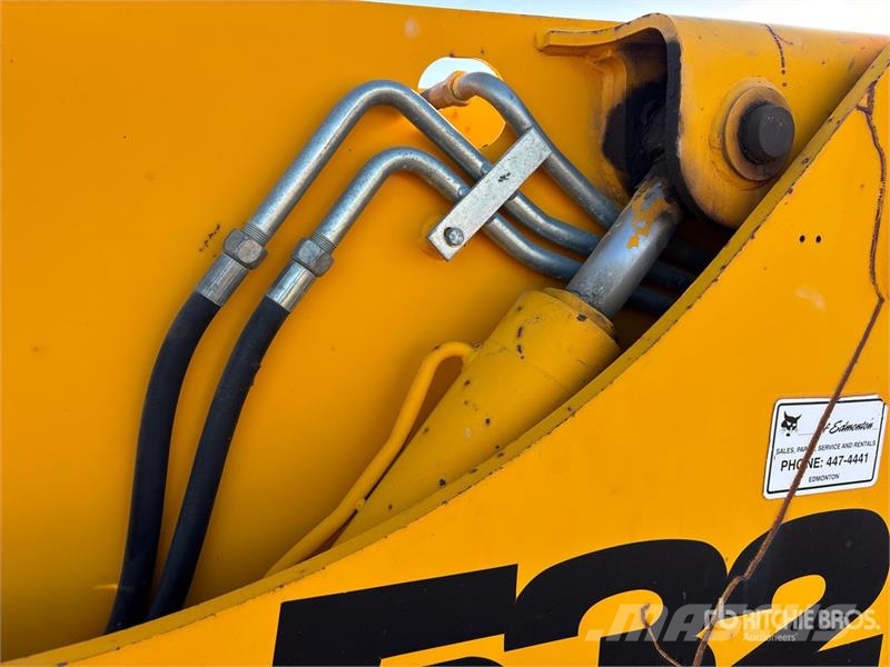 JCB 532 Teleskopiskie manipulatori