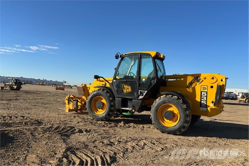 JCB 535-140 テレスコーピックハンドラー
