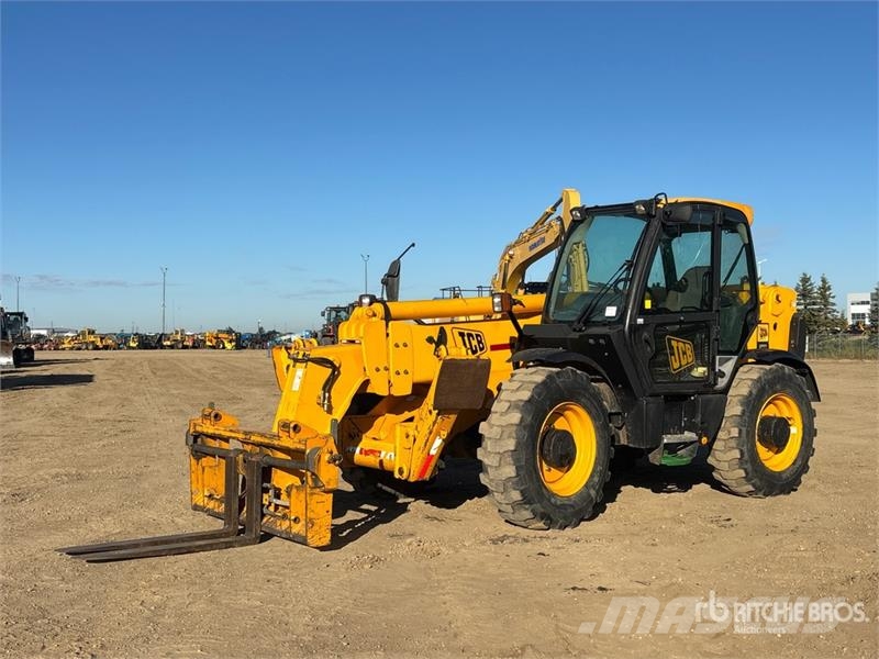 JCB 535-140 テレスコーピックハンドラー