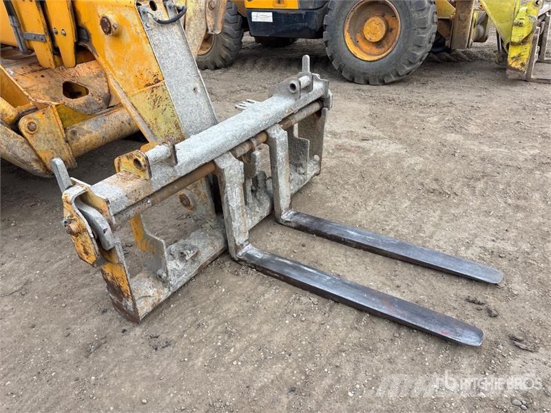 JCB 535-140 Teleskoplader