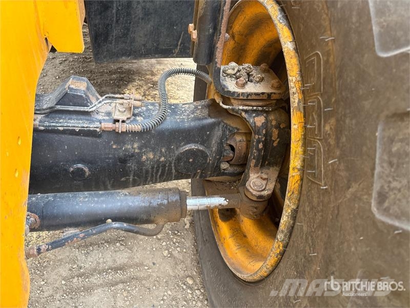 JCB 550-170 Teleskopiniai krautuvai