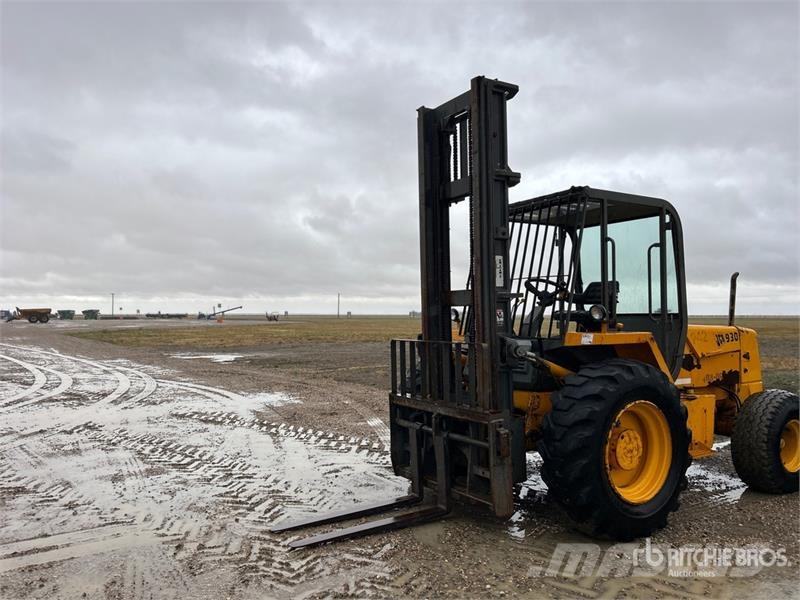 JCB 930 Rough terrain trucks
