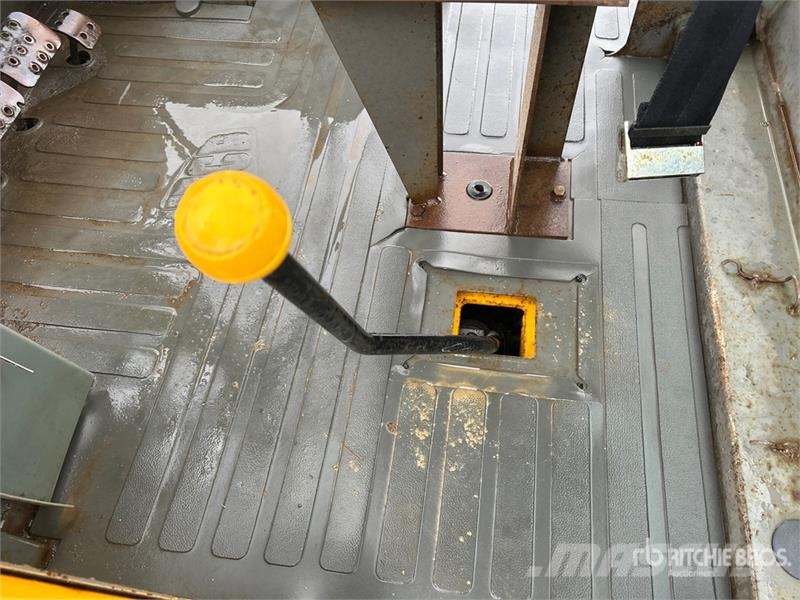 JCB 930 Rough terrain trucks