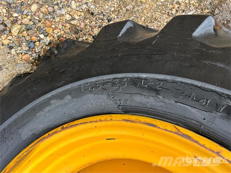 JCB 930 Rough terrain trucks