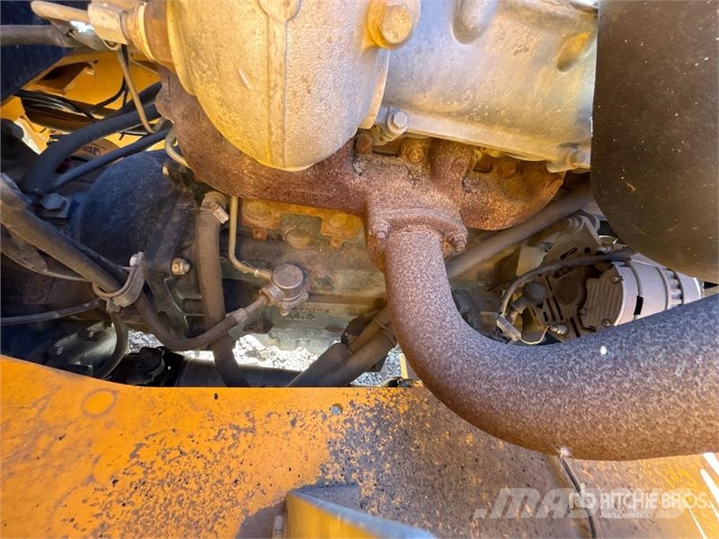JCB 930 Vanterenski viljuškar