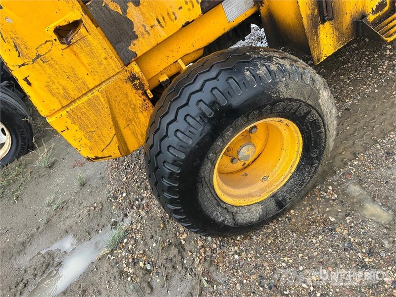 JCB 930 Rough terrain trucks