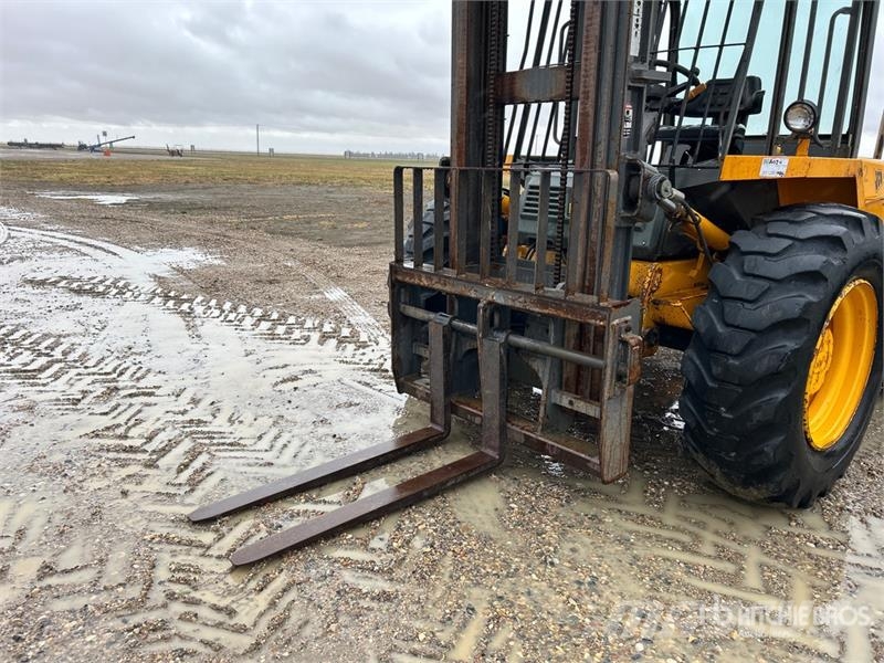 JCB 930 Rough terrain trucks