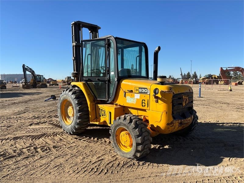 JCB 930 Vanterenski viljuškar