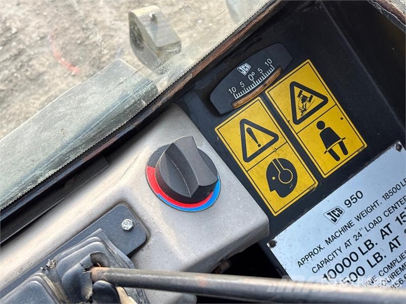JCB 9504 10000 lb 4x4 Rough Terrain Forklift Elevatore per esterni