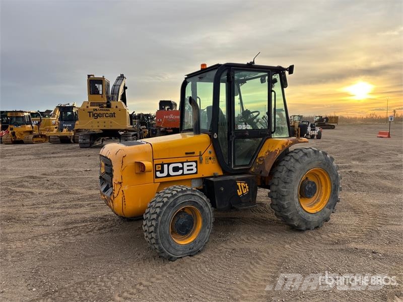 JCB 9504 10000 lb 4x4 Rough Terrain Forklift Elevatore per esterni