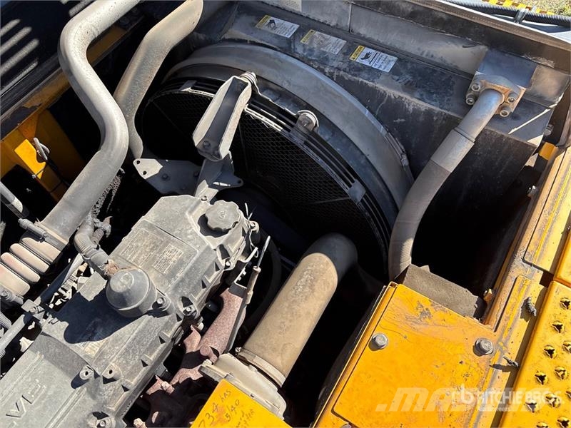 JCB JS330 Tracked Excavator Pelle sur chenilles
