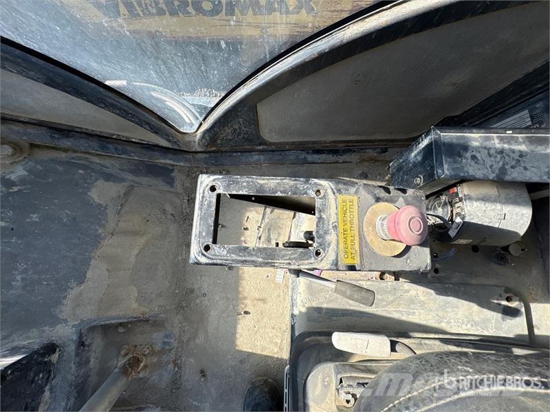 JCB VM132PD Padfoot Drum Compactor (Inoperable) Walzenzüge
