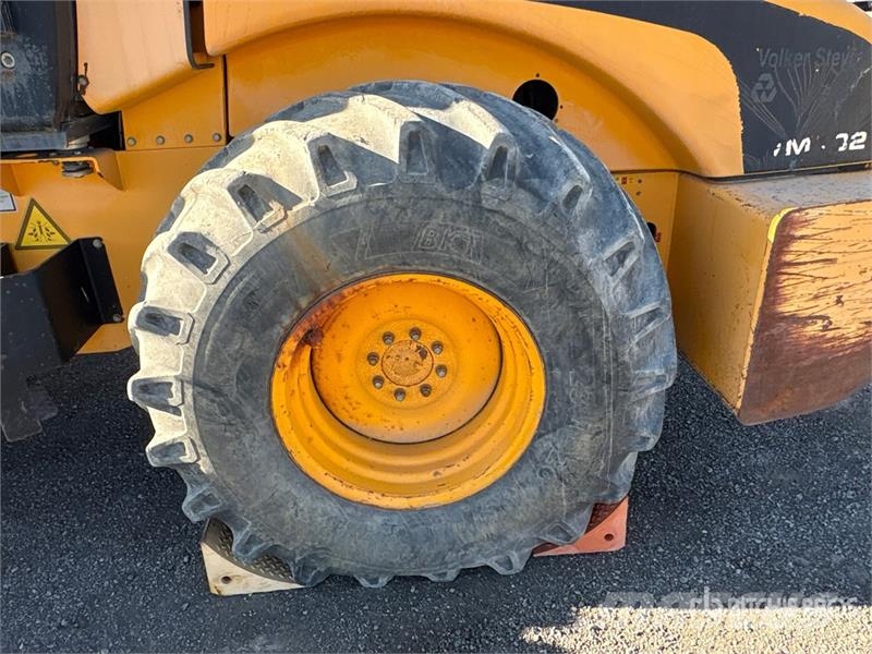 JCB VM132PD Padfoot Drum Compactor (Inoperable) Walzenzüge