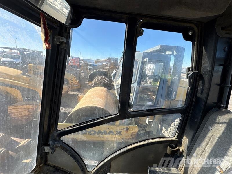 JCB VM132PD Padfoot Drum Compactor (Inoperable) Walzenzüge
