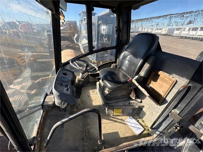 JCB VM132PD Padfoot Drum Compactor (Inoperable) Walzenzüge