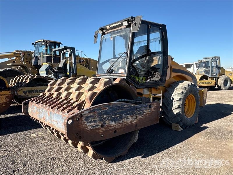 JCB VM132PD Padfoot Drum Compactor (Inoperable) Walzenzüge