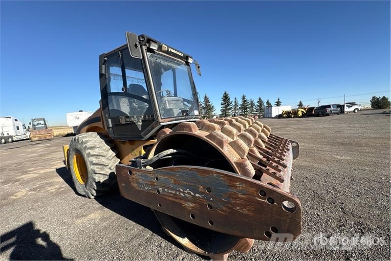 JCB VM132PD Padfoot Drum Compactor (Inoperable) Walzenzüge
