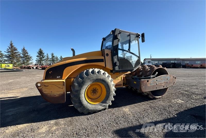 JCB VM132PD Padfoot Drum Compactor (Inoperable) Walzenzüge