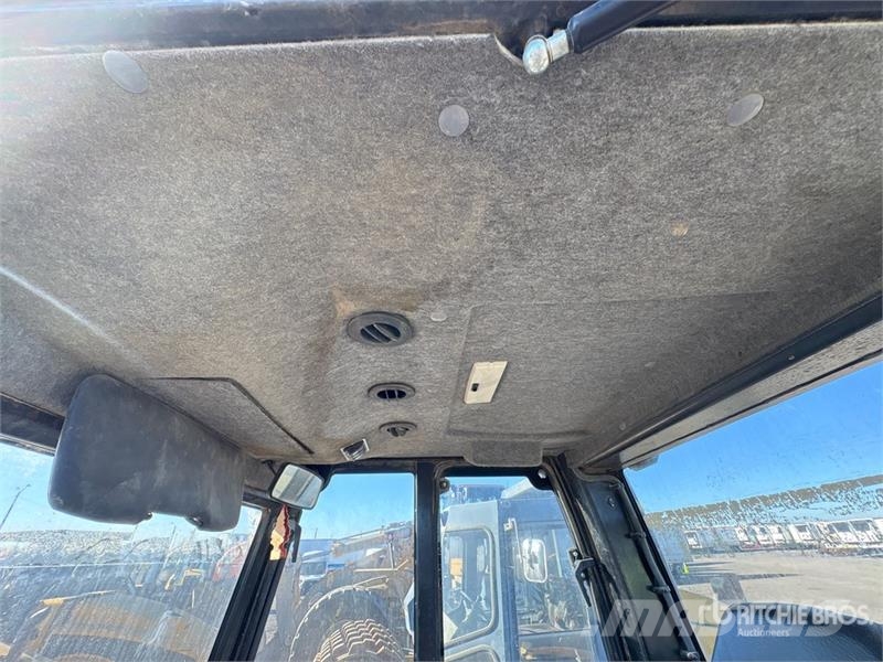 JCB VM132PD Padfoot Drum Compactor (Inoperable) Walzenzüge