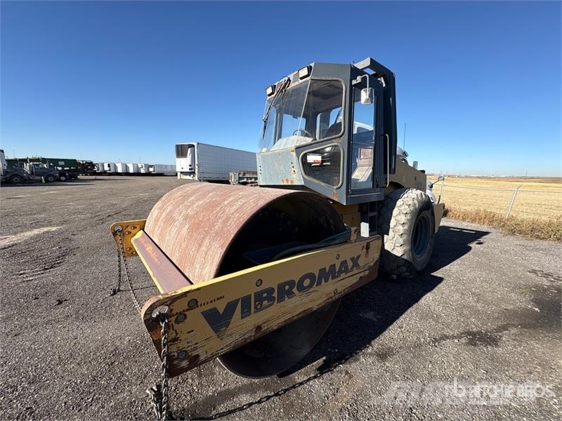 JCB W1105D Smooth Drum Compactor (Inoperable) Rolos compactadores monocilíndricos