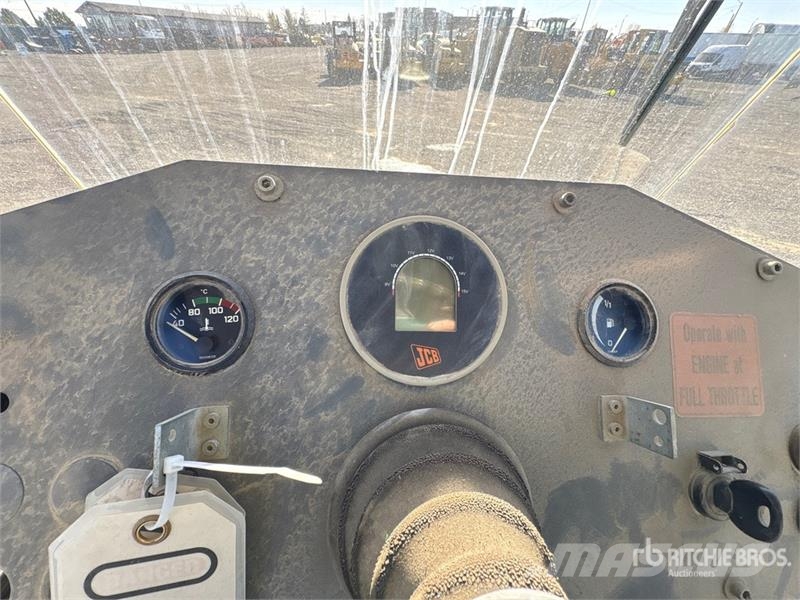 JCB W1105D Smooth Drum Compactor (Inoperable) Rolos compactadores monocilíndricos