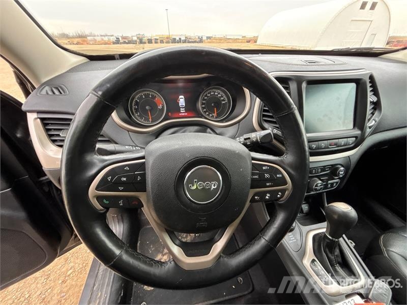 Jeep Cherokee 4WD SUV 汽车